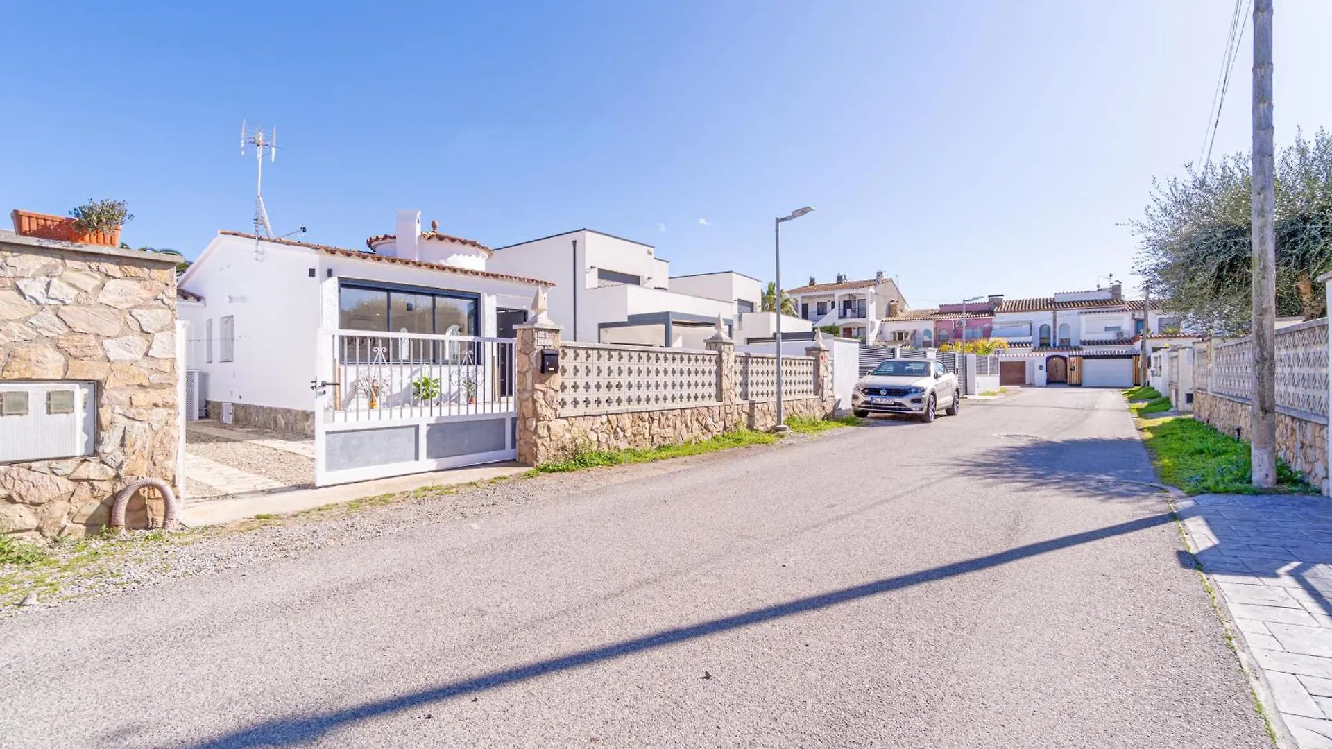 Villa Apart-Rent Casa Alberes 0009 Empuriabrava Spanien
